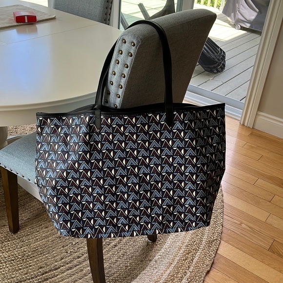 Large Tote Bag - Picture 1 of 5